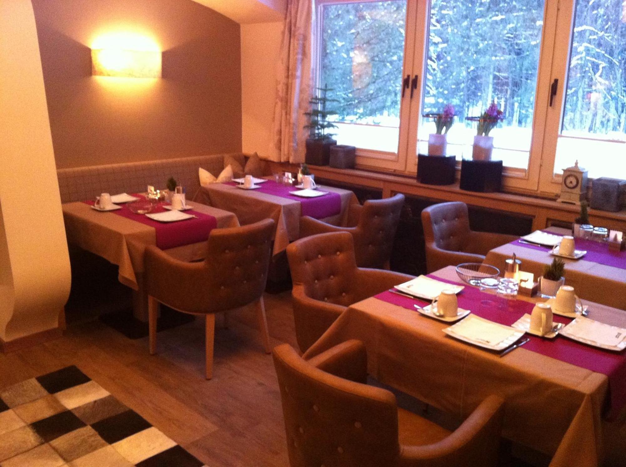 Alpin Hotel Garni Eder - Private Living Mayrhofen Exterior foto